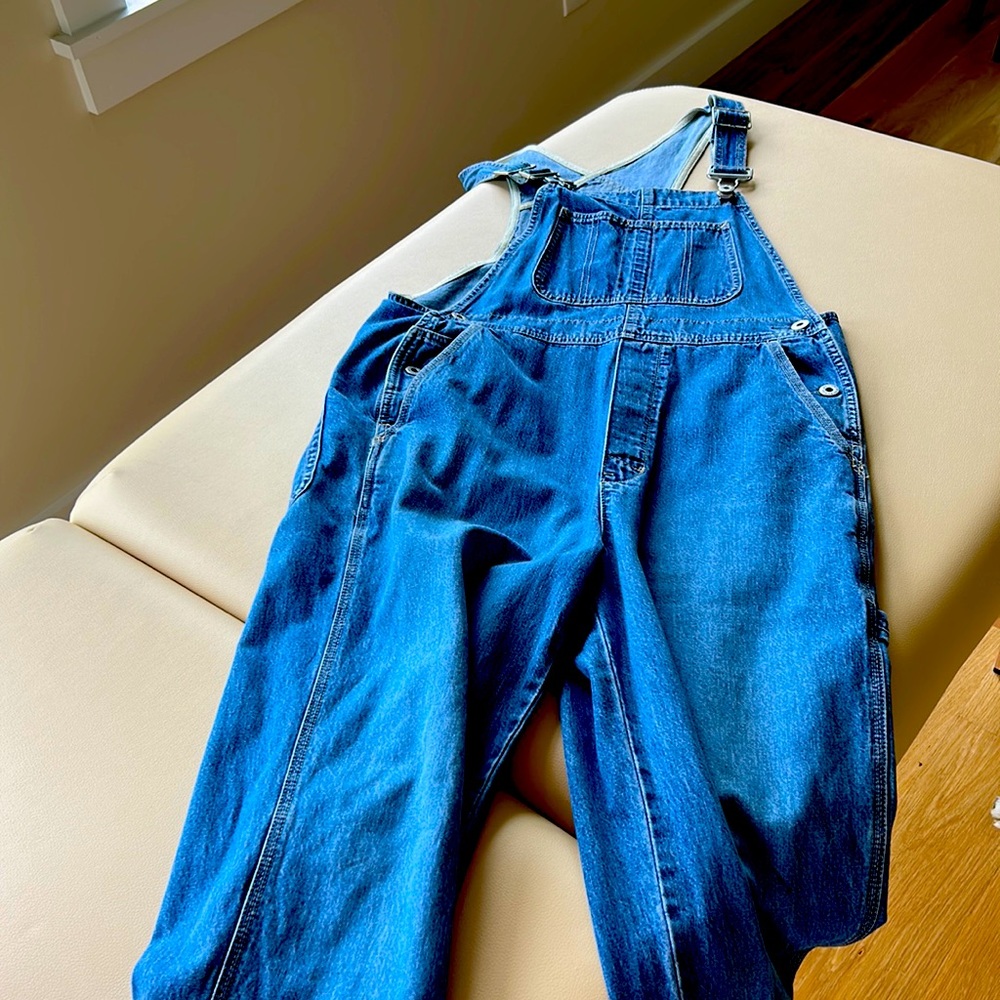 Gap size small overalls